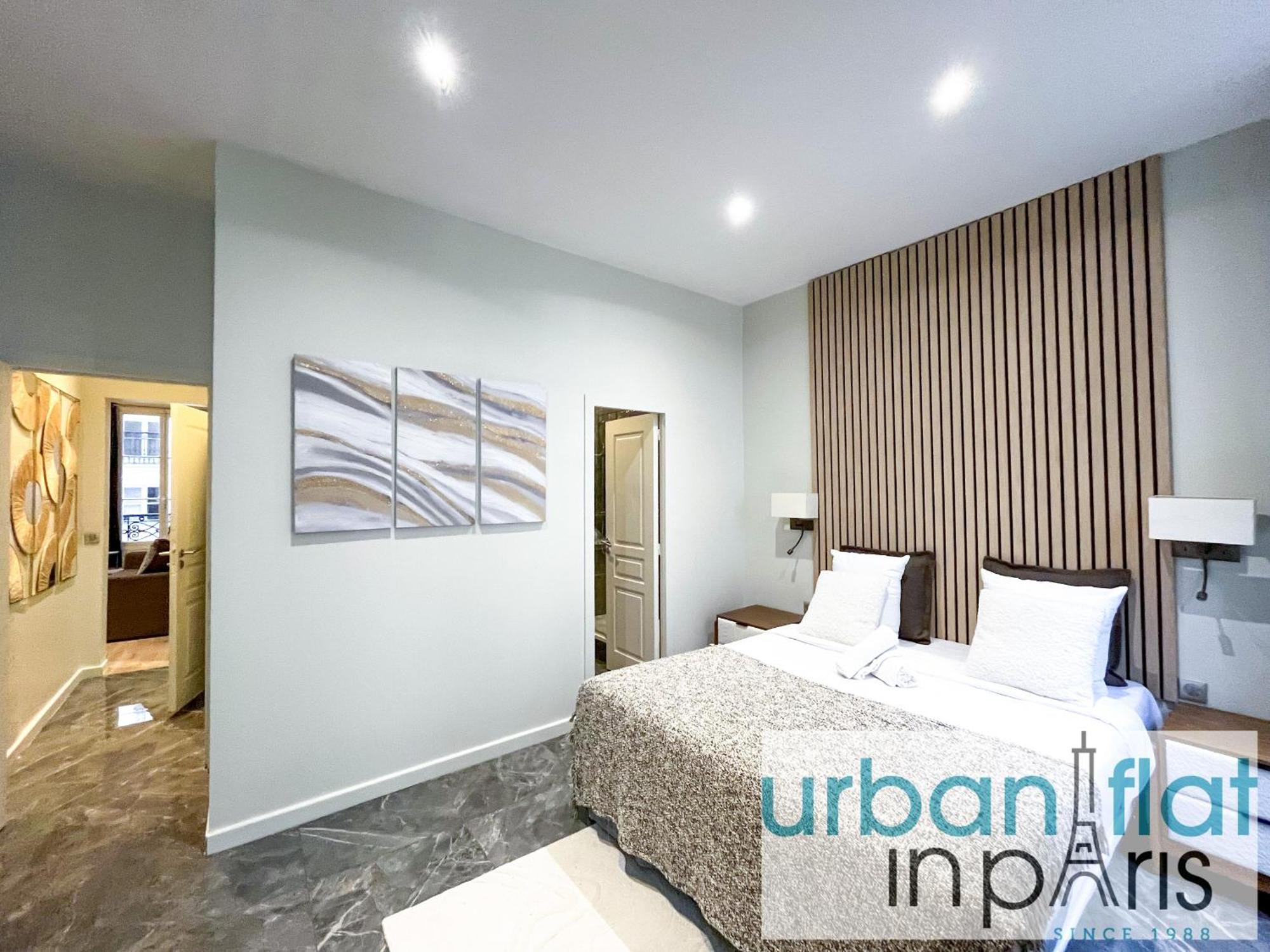 Urban Flat 63 - Beautiful 3 Bedroom Flat Champs-Elysees Paris Bagian luar foto